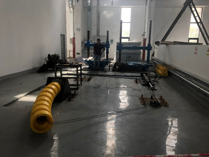 光纤电缆限弯器如何保障信号传输可靠性